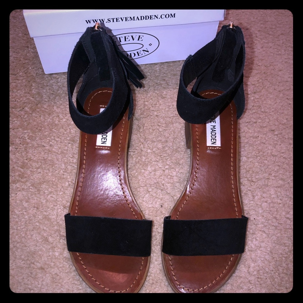 Steve Madden sandals
